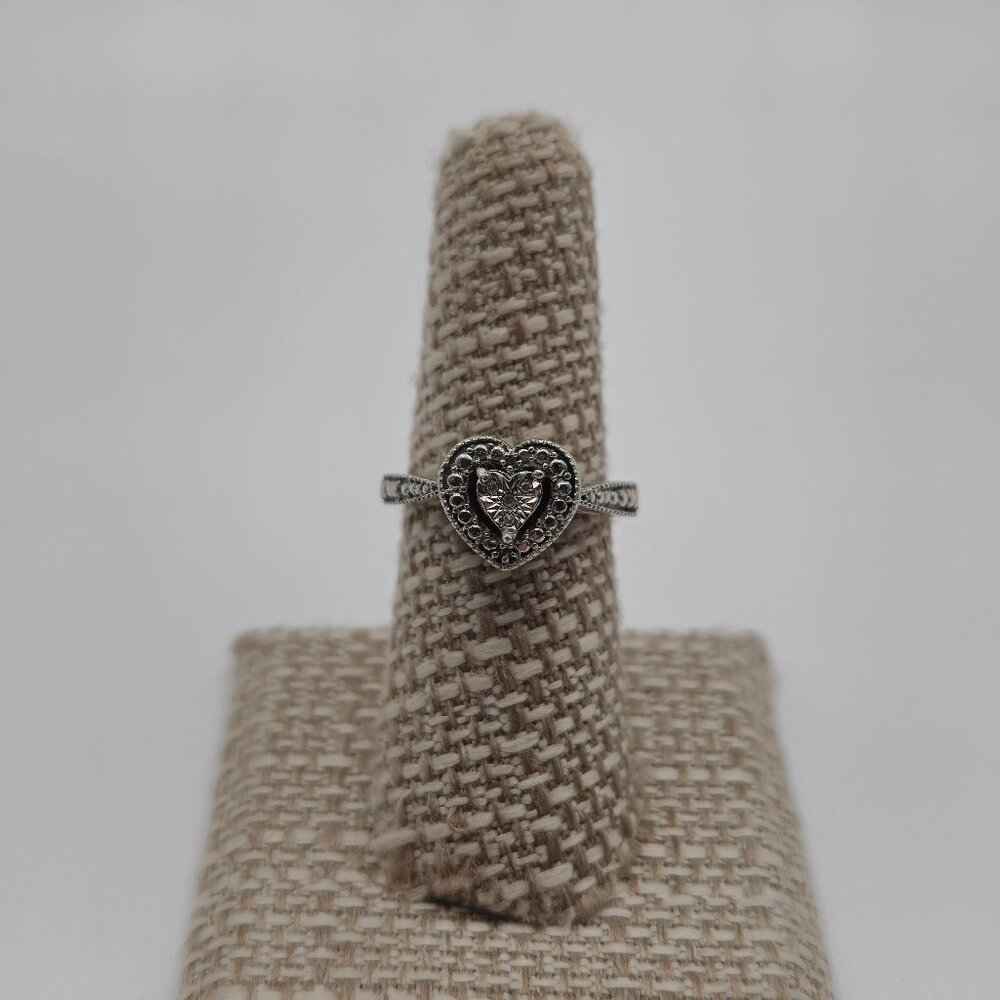 Size 7 Sterling Silver Diamond Chips Heart Love Ring A3225
